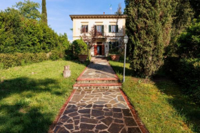 Villa la Ghiacciaia close to Chianti Grassina